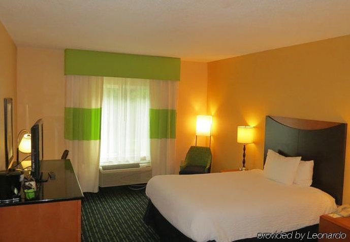 Fairfield Inn & Suites Clarksville Exterior foto